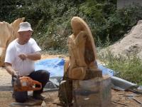 Izrada skulpture od drveta